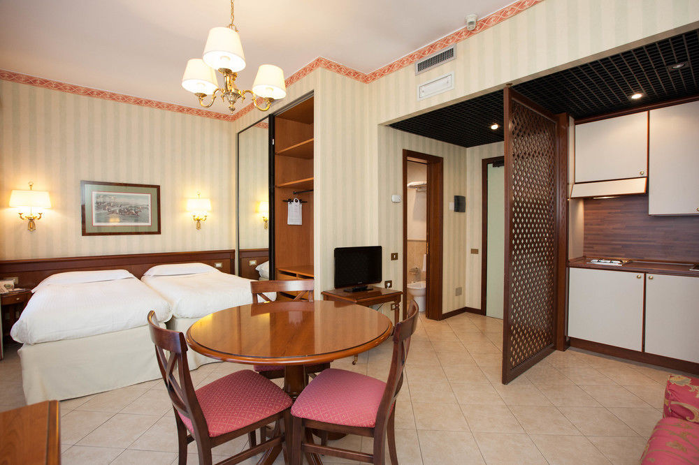 Unaway Hotel & Residence Linea Uno Milano 외부 사진