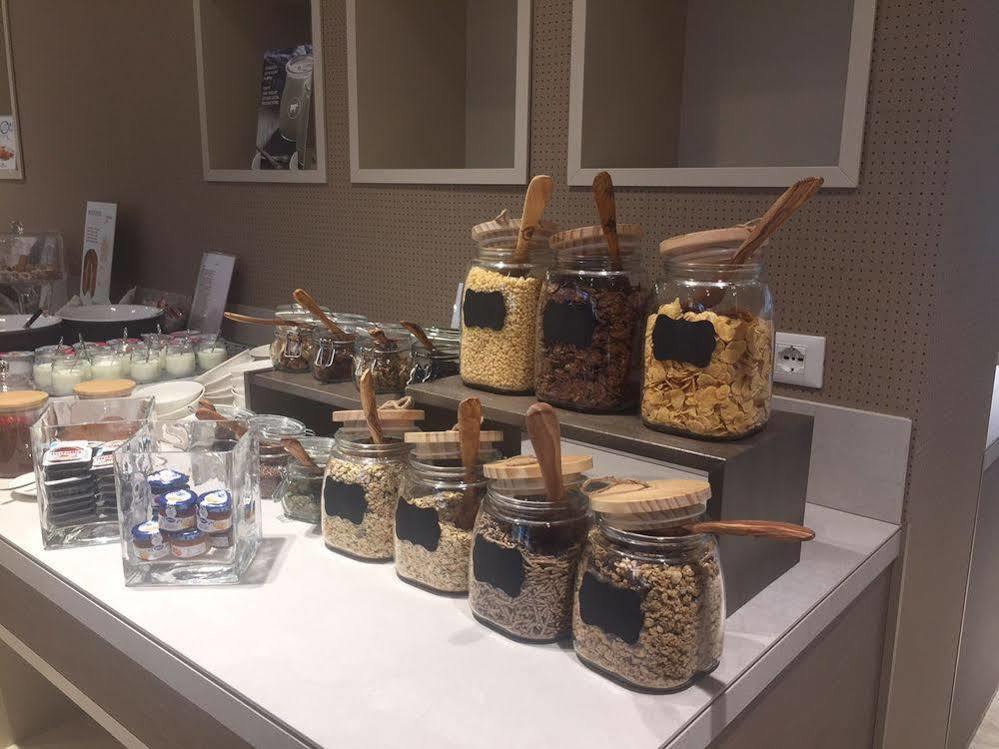 Unaway Hotel & Residence Linea Uno Milano 외부 사진
