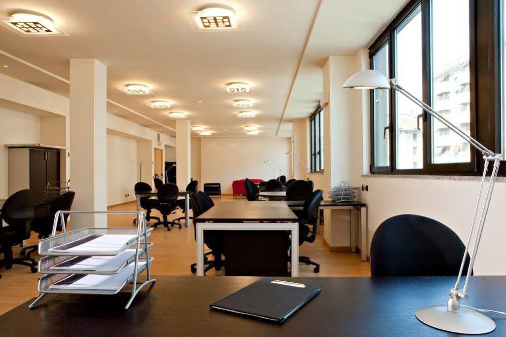 Unaway Hotel & Residence Linea Uno Milano 사업 사진
