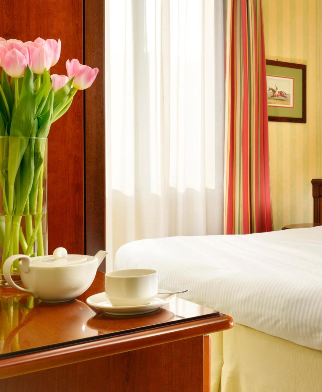 Unaway Hotel & Residence Linea Uno Milano 외부 사진